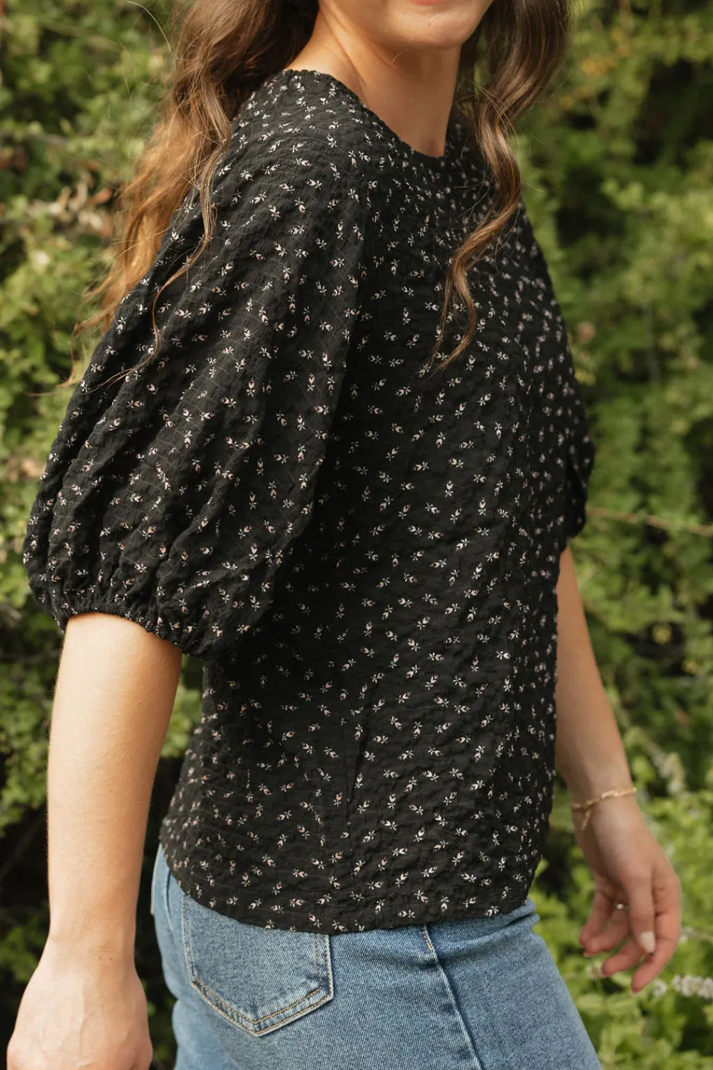Dongguan Huoyoung Apparel Co Tops|Maternity Friendly<Adrianne Top-Black Floral