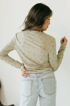 Dongguan Huoyoung Apparel Co Tops|Maternity Friendly<Becca Top-Sage Floral