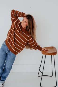 Dongguan Huoyoung Apparel Co Sweaters<Caitie Sweater-/Ivory