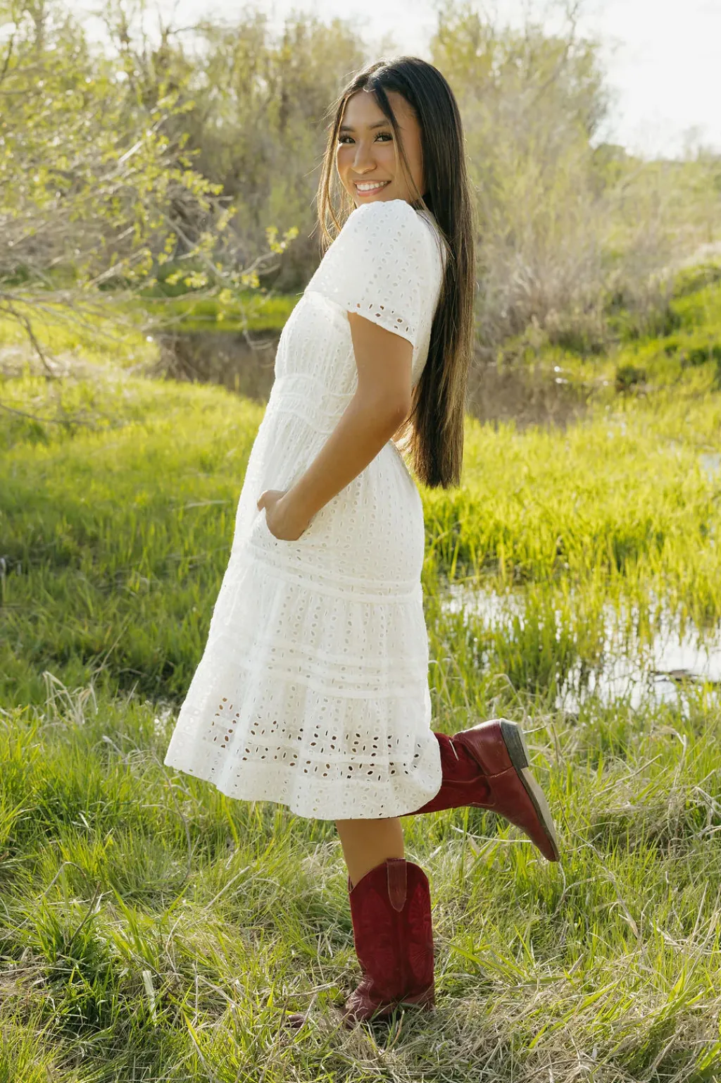 Dongguan Huoyoung Apparel Co Maternity Friendly|Dresses<Caribbean Dress Knee Length- Eyelet