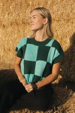 So Me Maternity Friendly|Tees<Hadlee Sweater Vest-Hunter/Sage