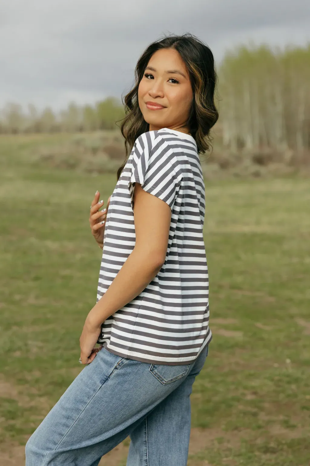 Dongguan Huoyoung Apparel Co Tops|Maternity Friendly<Kaley Top-Ivory/
