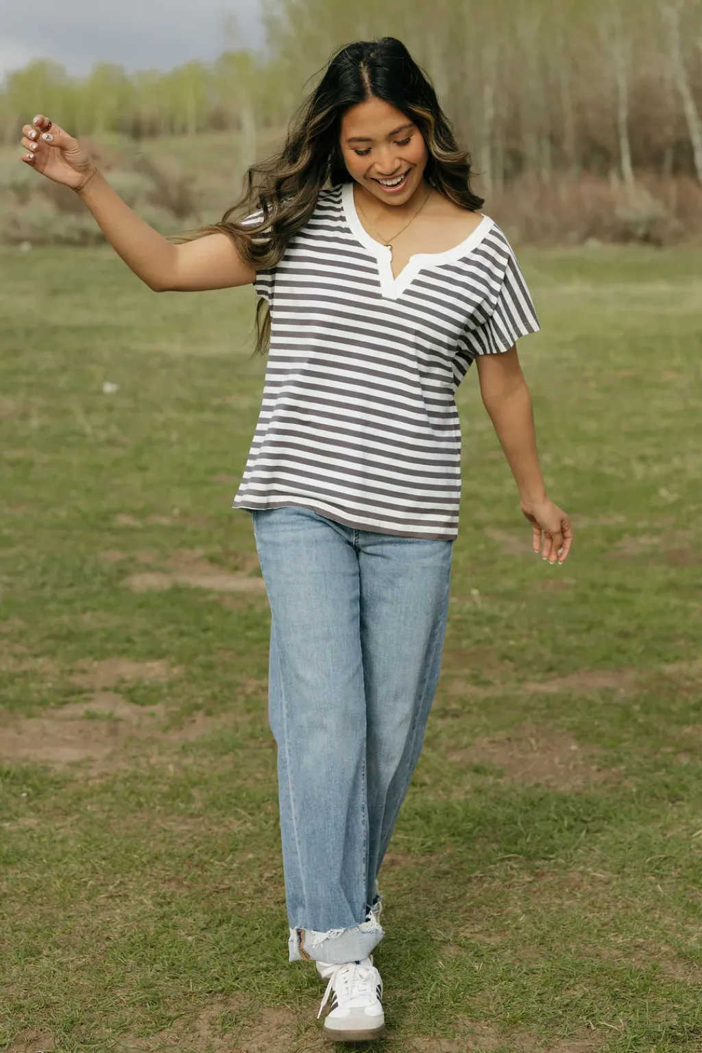 Dongguan Huoyoung Apparel Co Tops|Maternity Friendly<Kaley Top-Ivory/