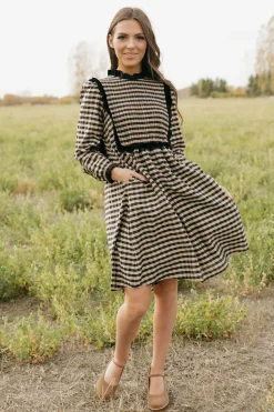 Dongguan Huoyoung Apparel Co Dresses|Dresses<Mae Dress-Tan/Black