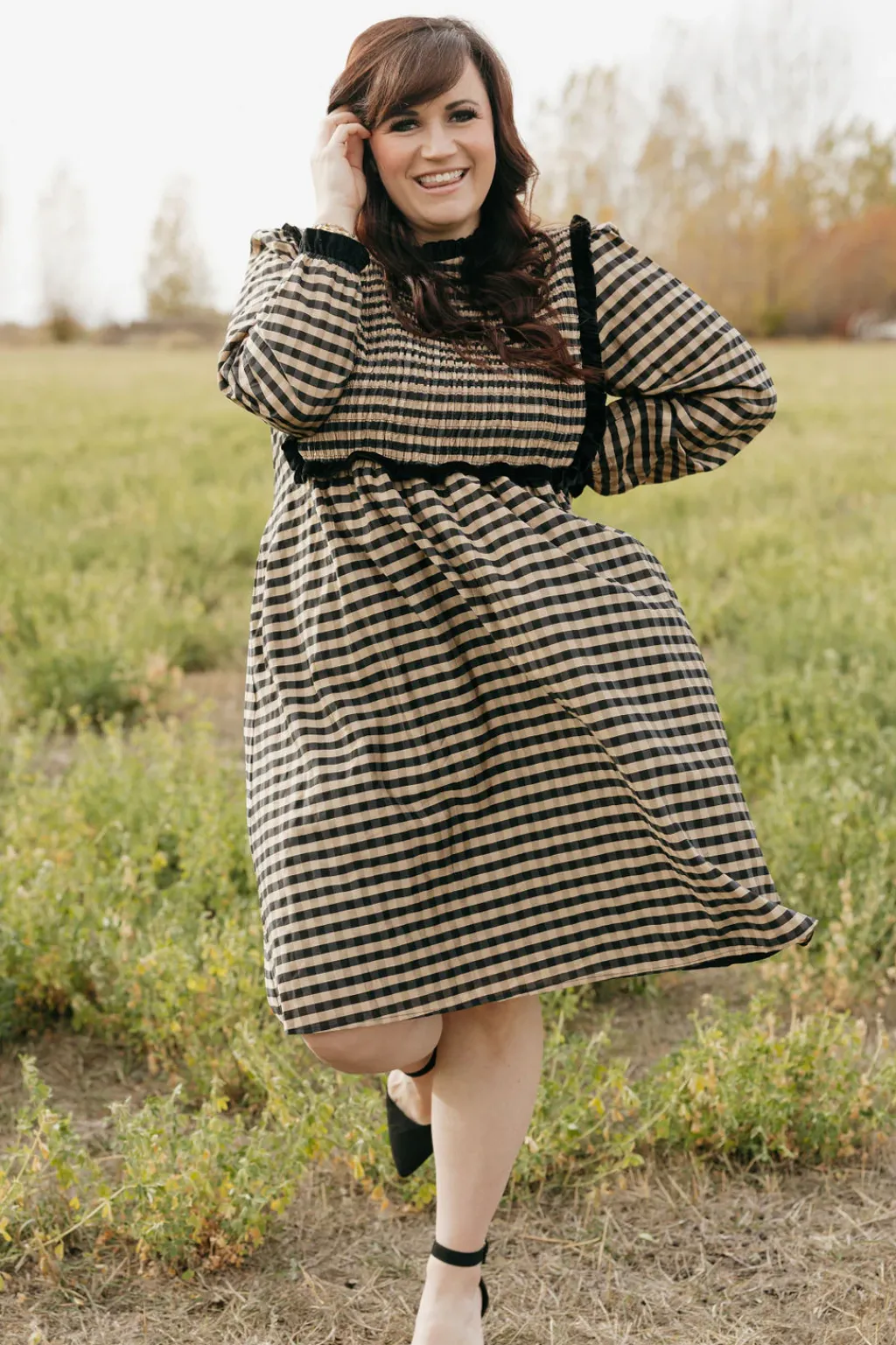Dongguan Huoyoung Apparel Co Dresses|Dresses<Mae Dress-Tan/Black