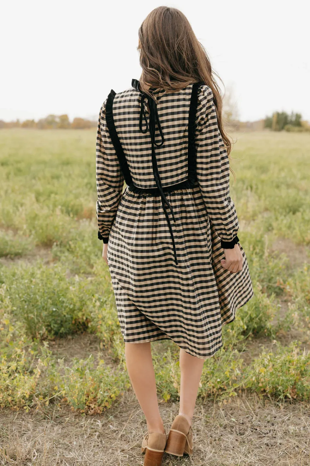 Dongguan Huoyoung Apparel Co Dresses|Dresses<Mae Dress-Tan/Black