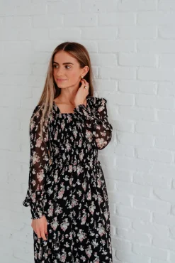 Dongguan Huoyoung Apparel Co Dresses<Maylee Dress- Multi