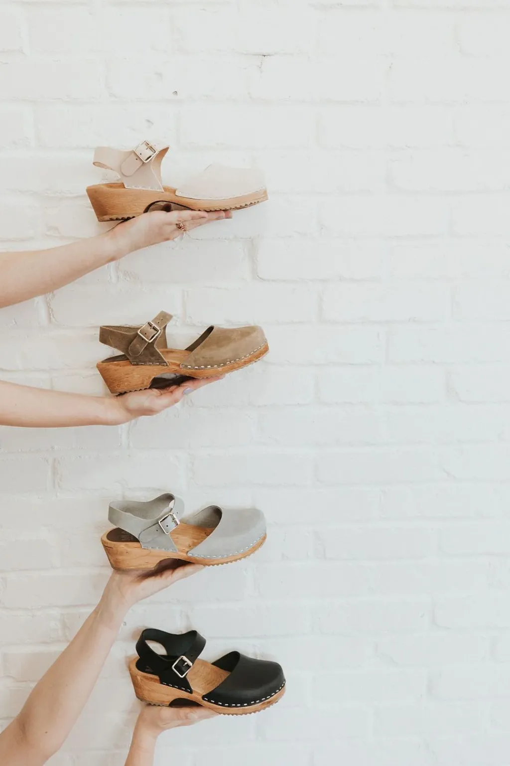 Mia Heels|Clogs<Sofia Clog-Luggage