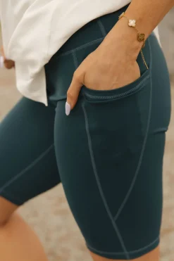 Love Olive Co Bottoms|Bottoms<Power Move Biker Short-Indigo