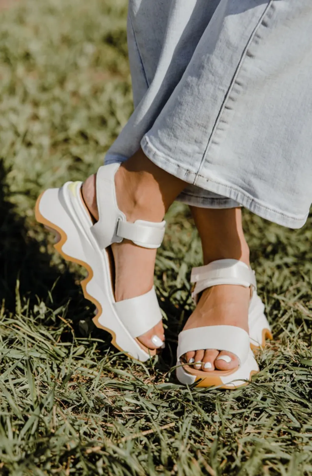 Sorel Sandals<Kinetic Impact Y-Strap Sandals-Sea Salt