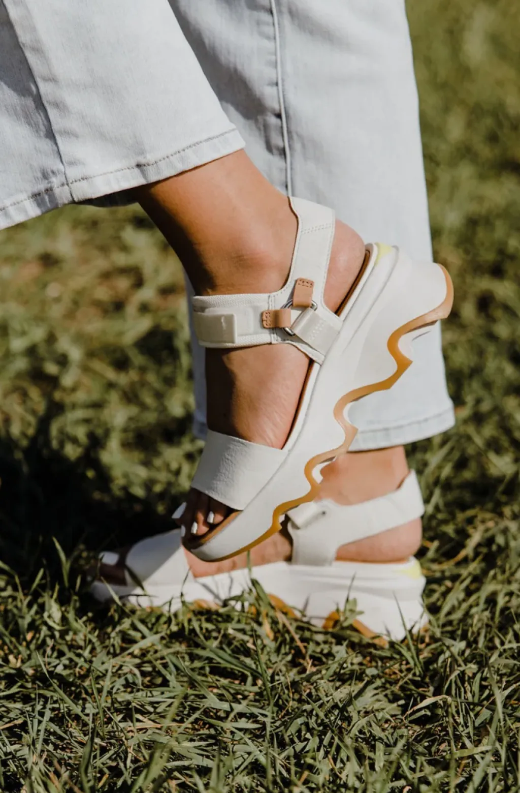 Sorel Sandals<Kinetic Impact Y-Strap Sandals-Sea Salt