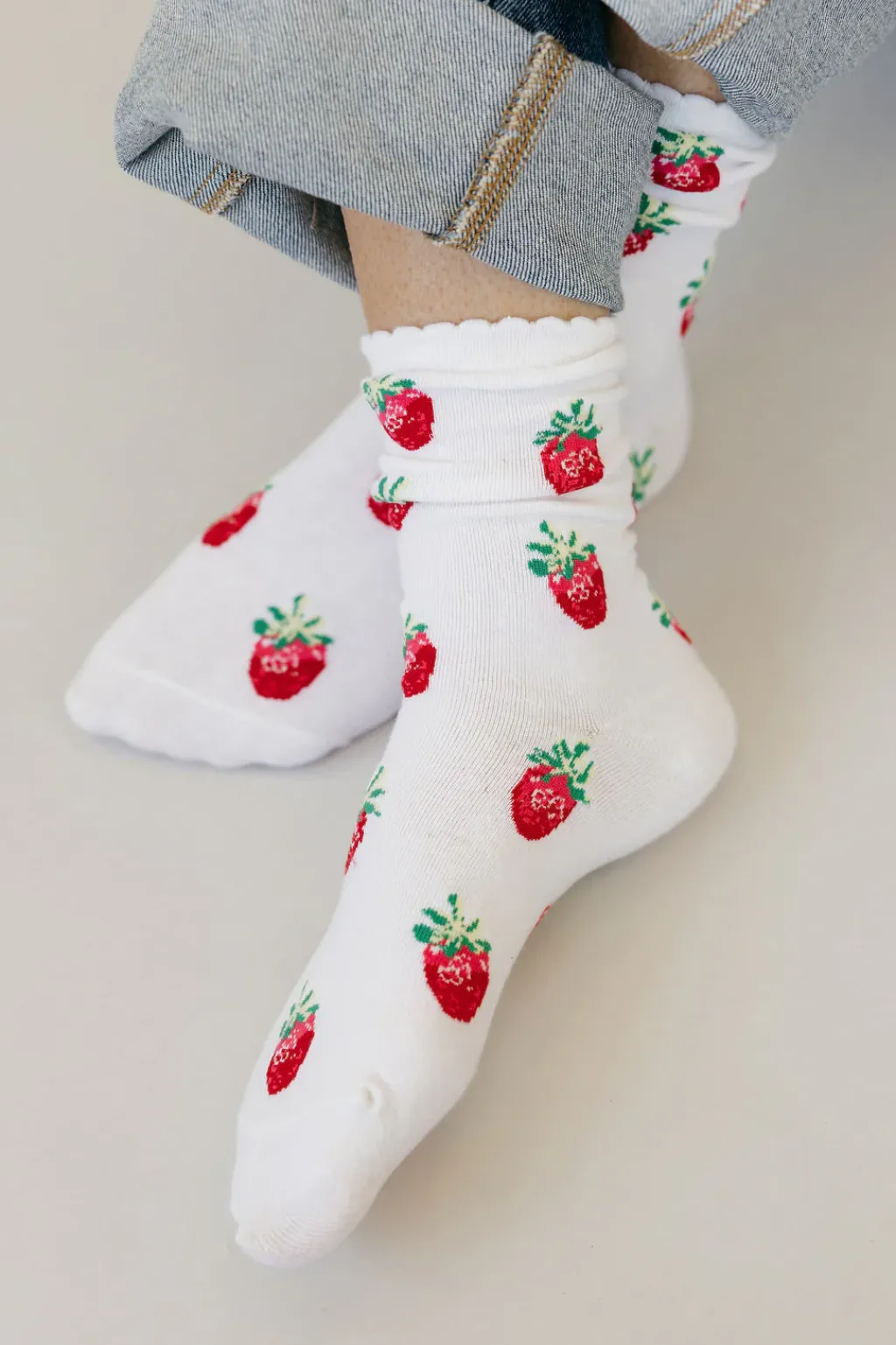 Ali Express Socks<Strawberry Socks-