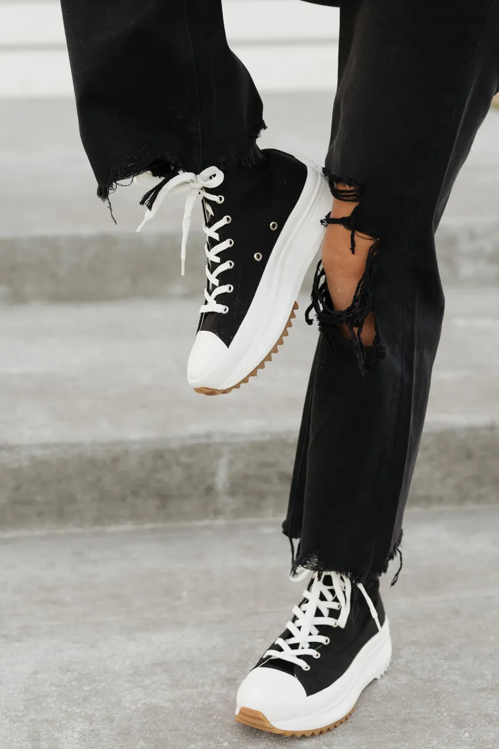 ccocci Sneakers<Thandos Sneakers-Black