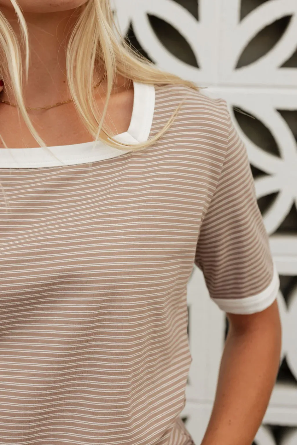 Dongguan Huoyoung Apparel Co Tops|Tops<Virginia Top-Mocha/Ivory